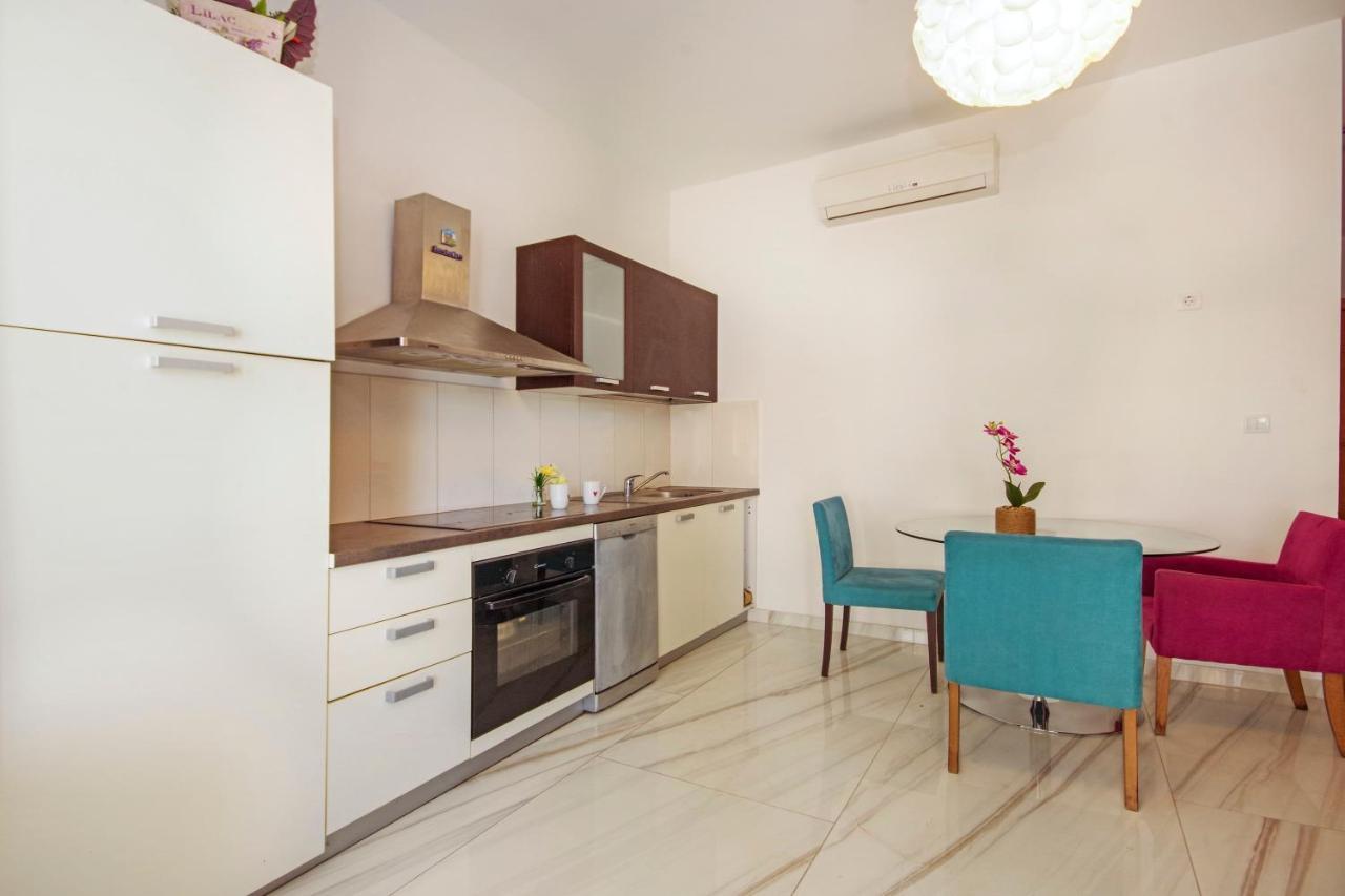 Apartment House Split Exterior foto